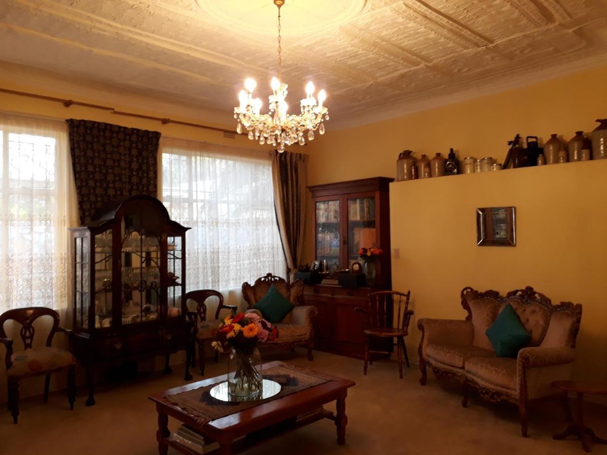 Upper Houghton Guesthouse Йоханесбург Екстериор снимка